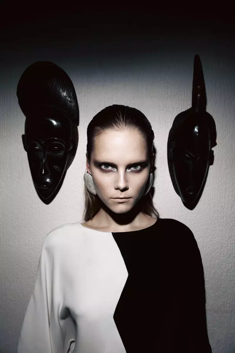 Josefine Nielsen eftir Sean McMenomy fyrir Dansk S/S 2012