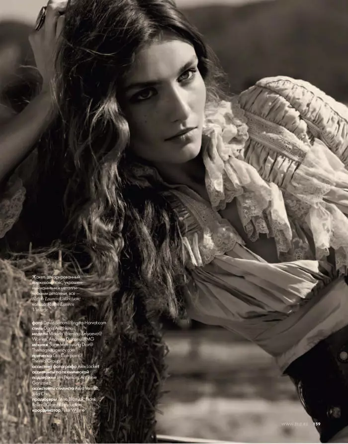 Valentina Zelyaeva＆Andreea Diaconu by David Burton for ElleRussia2011年5月