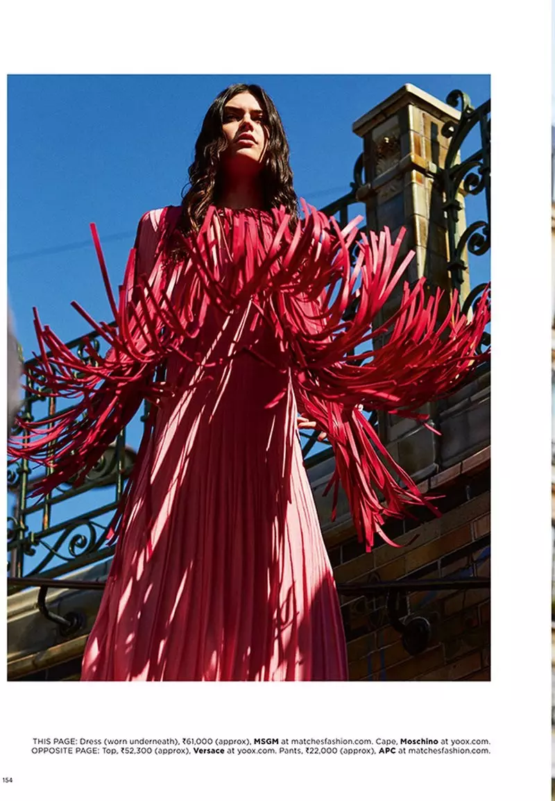 Lauren Layne indossa look colorati per Harper's Bazaar India