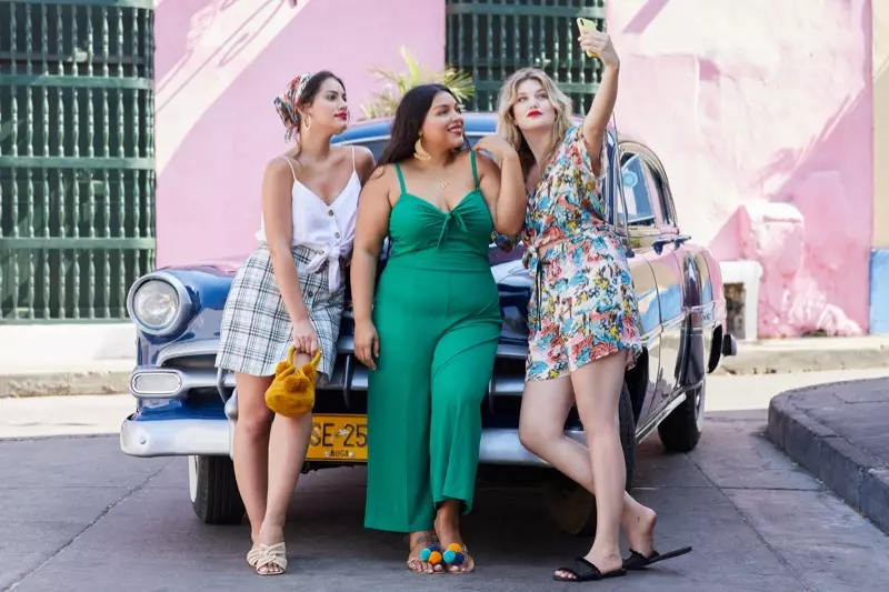 Lorena Durán、Paloma Elsesser 和 Iza Ijzerman 出演 Violeta by Mango 2019 春夏廣告大片