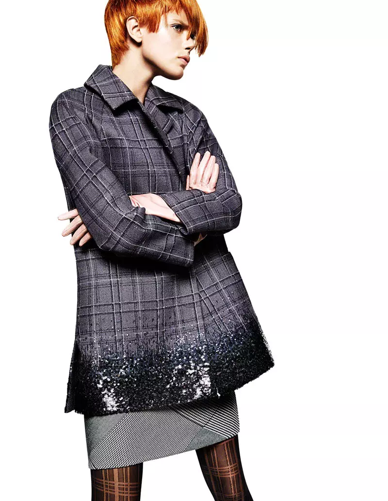 Frida Gustavsson s'anime en plaid pour Greg Kadel dans Vogue Chine