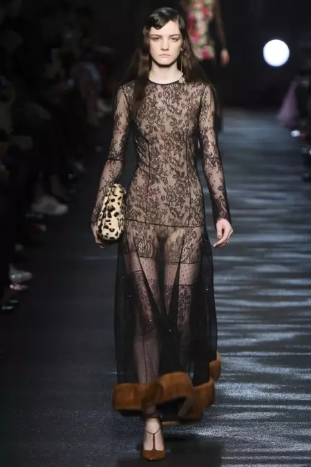 Blumarine mùa thu 2016 | Tuần lễ thời trang Milan