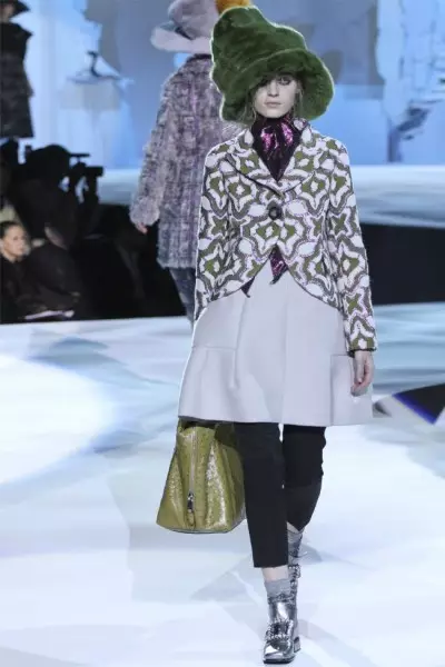 Marc Jacobs Caij nplooj zeeg 2012 | New York Fashion Week