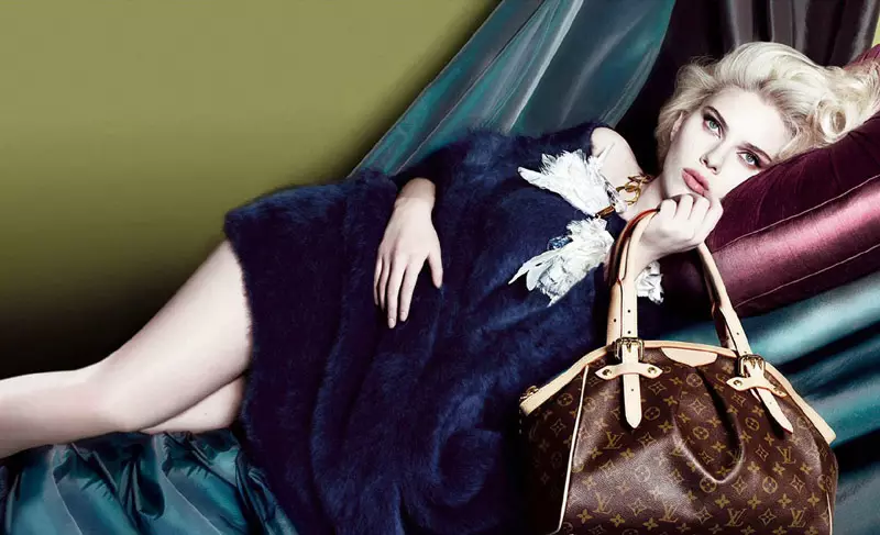 Throwback donderdag | Scarlett Johansson voor Louis Vuitton's herfstcampagne van 2007