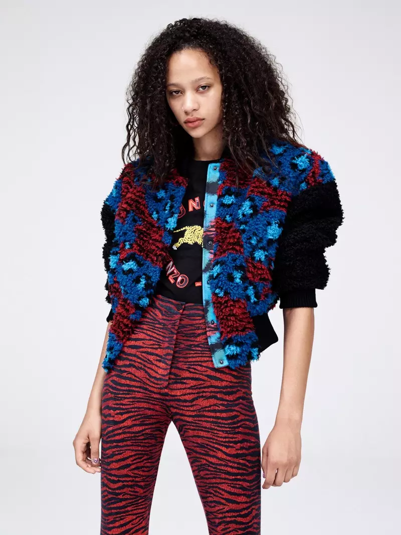 Kenzo x H&M Lookbook: ז'קט בומבר מעוטר, חולצת טריקו ומכנסיים גבוהים