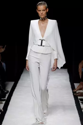 Balmain Spring 2015: Lineární pohled