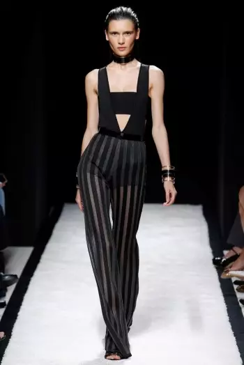 Balmain Spring 2015: Yon gade lineyè