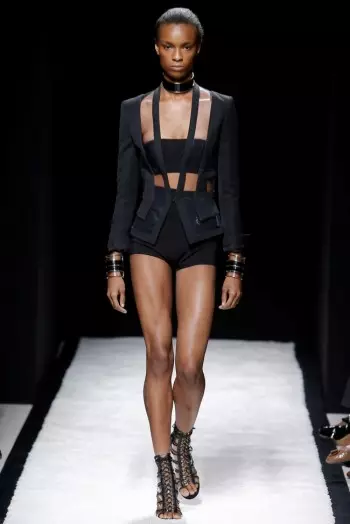 Balmain Spring 2015: A Linear Look