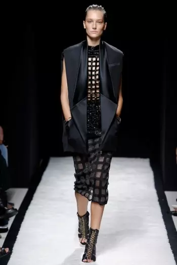 Balmain Spring 2015: A Linear Look