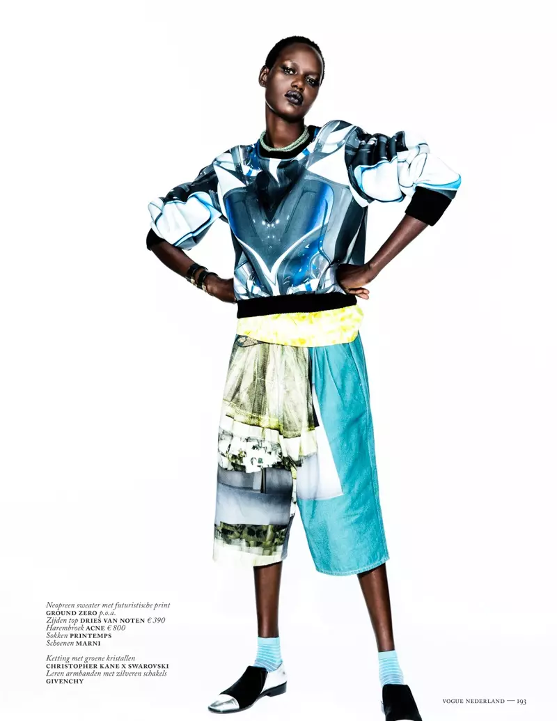 Ajak Deng Models Fall Brights för Vogue Nederländerna av Marc de Groot