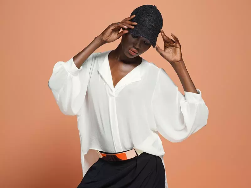 Si Ajak Deng usa ka Katahum sa Ting-init para sa Nasty Gal's July 2012 Lookbook