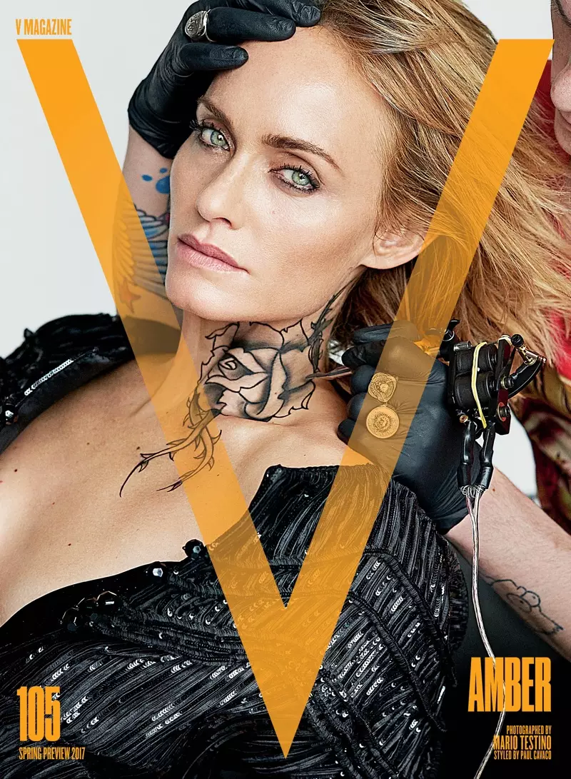 Η Amber Valletta στο εξώφυλλο του V Magazine Spring Preview 2017