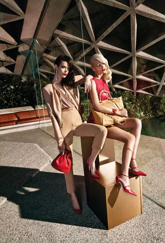 Meghan Collison + Aline Weber para a campanha primavera/verão 2014 da Elisabetta Franchi