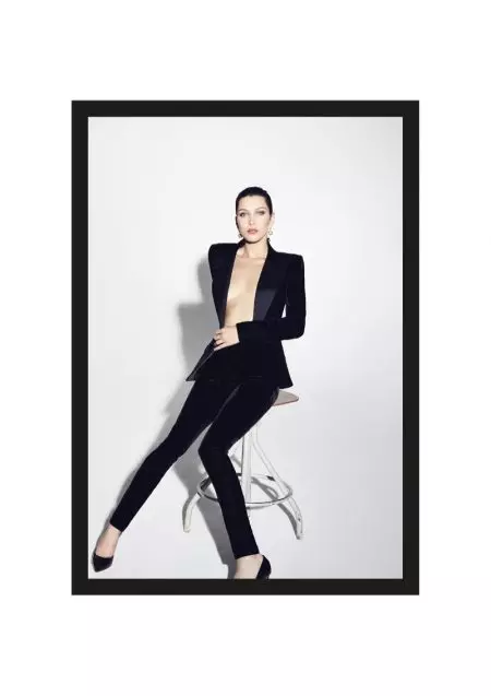 Bella Hadid modelează stiluri elegante pentru colecția de toamnă 2017 a lui Alexandre Vauthier