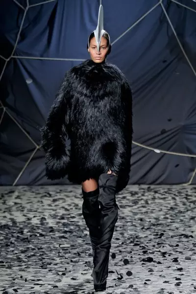 Gareth Pugh Fall 2012 | Wythnos Ffasiwn Paris