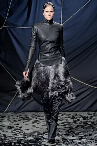 Gareth Pugh Fall 2012 | ပဲရစ်ဖက်ရှင်ရက်သတ္တပတ်