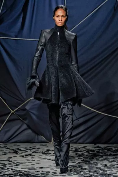 Gareth Pugh ውድቀት 2012 | የፓሪስ ፋሽን ሳምንት