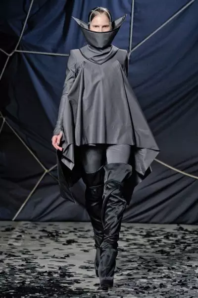 Gareth Pugh ውድቀት 2012 | የፓሪስ ፋሽን ሳምንት