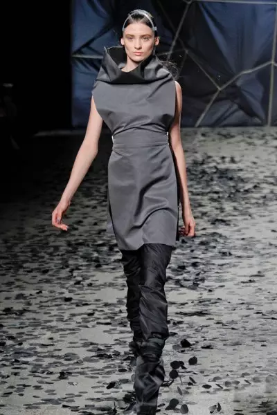 Gareth Pugh Sonbahar 2012 | Paris Moda Haftası