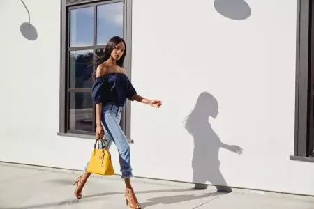 Jourdan Dunn & Kelly Rohrbach Front Michael Kors 'The Walk' zomercampagne