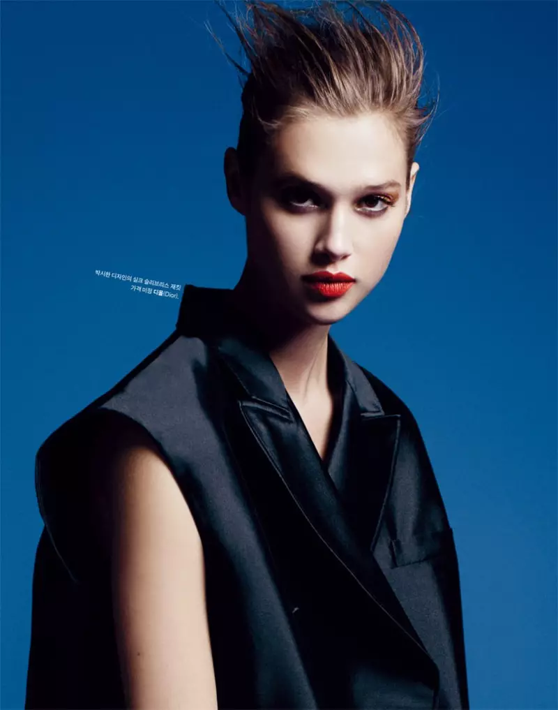 Dior Chic: Anais Pouliot posa para Marie Claire Korea por David Roemer