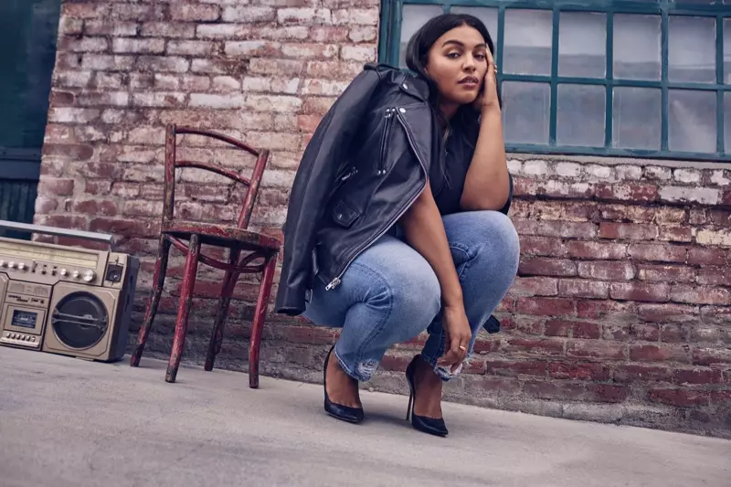 Paloma Elsesser pózol a 7 For All Mankind 2018. őszi-téli kampányban