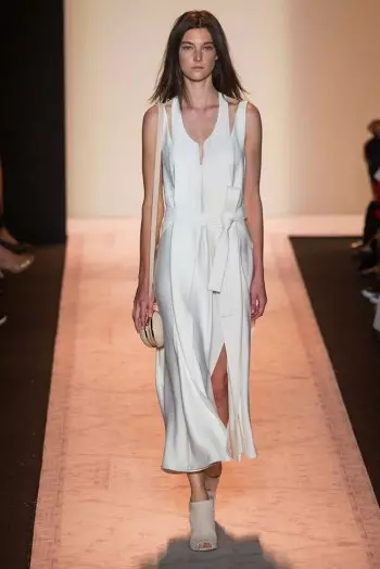 BCBG Max Azria Does Bohemian Luxe за пролетта на 2015 г