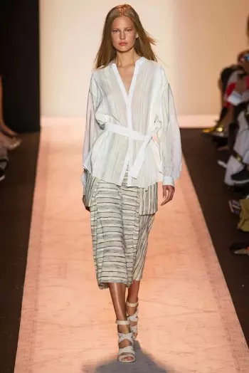 BCBG Max Azria Melakukan Bohemian Luxe untuk Musim Semi 2015