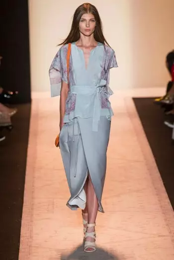 Gibuhat sa BCBG Max Azria ang Bohemian Luxe para sa Spring 2015