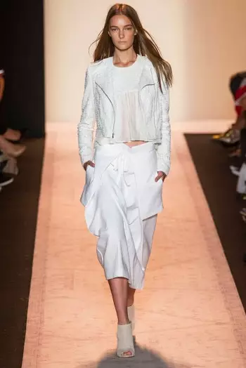 BCBG Max Azria ເຮັດ Bohemian Luxe ສໍາລັບພາກຮຽນ spring 2015