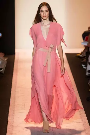 BCBG Max Azria fa luxe bohemi per a la primavera de 2015