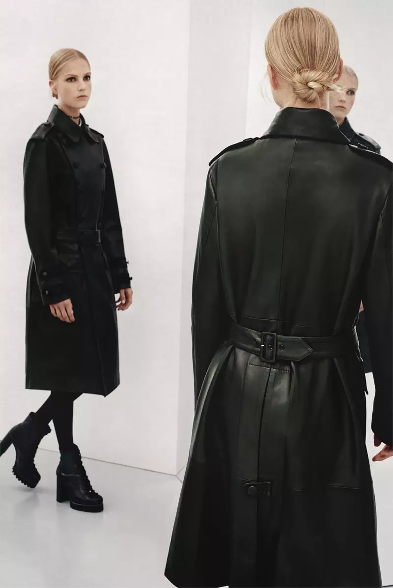 Kirin Dejonckheere modele pallto lëkure Zara dhe çizme lëkure me lidhëse