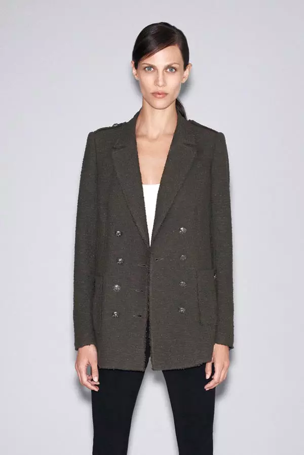 Zara Taps Aymeline Valade pro svůj Lookbook z října 2012