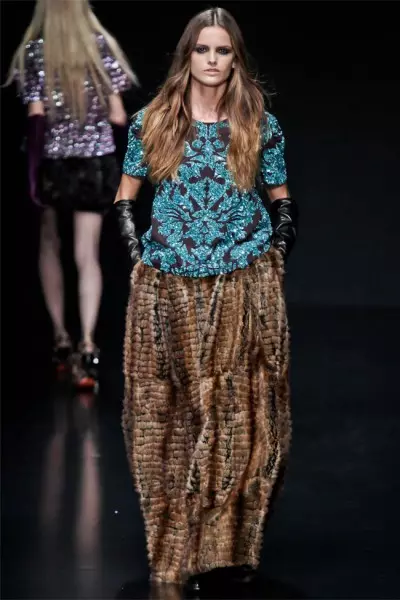 Roberto Cavalli Pagkapukan 2012 | Milan Fashion Week