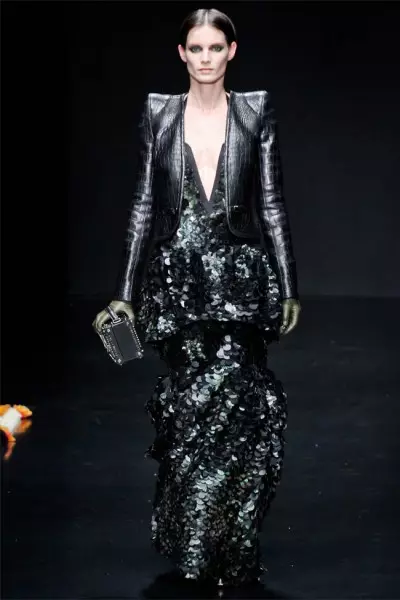 Roberto Cavalli Fall 2012 | မီလန်ဖက်ရှင်ရက်သတ္တပတ်