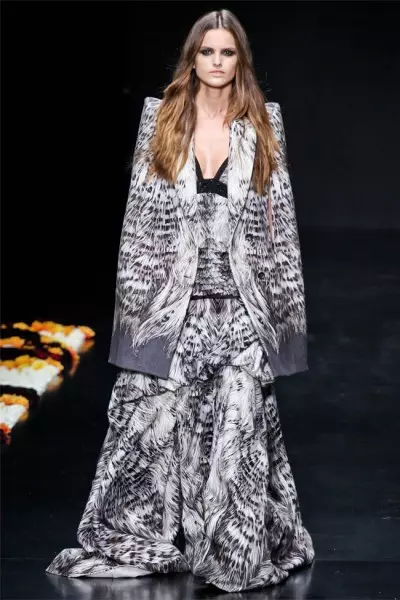 Roberto Cavalli Fall 2012 | မီလန်ဖက်ရှင်ရက်သတ္တပတ်