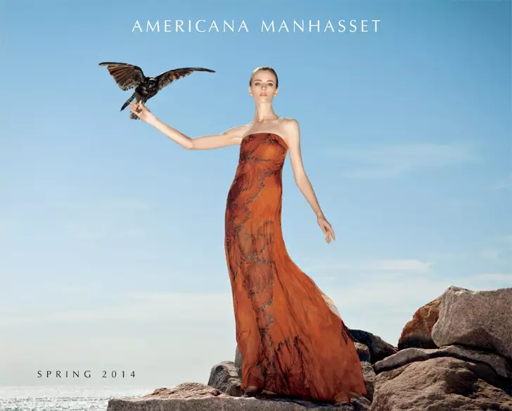 Daria Strokous estas Hitchcock Heroino por Americana Manhasset Spring 2014