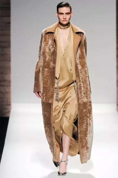 Max Mara Outono 2012 | Semana de Moda de Milão