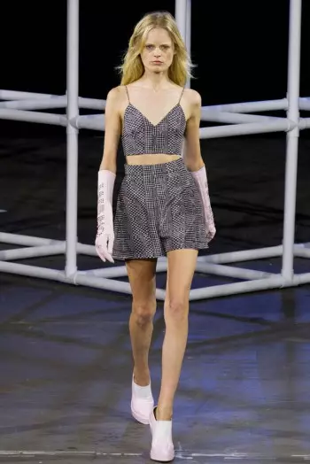 Alexander Wang primăvara 2014 | Săptămâna Modei din New York