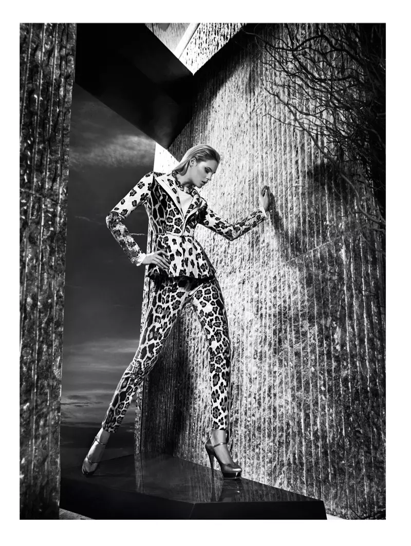Juju Ivanyuk Models Sleek Style Gizia-სთვის 2013 წლის შემოდგომის რეკლამები ნიჰატ ოდაბასი