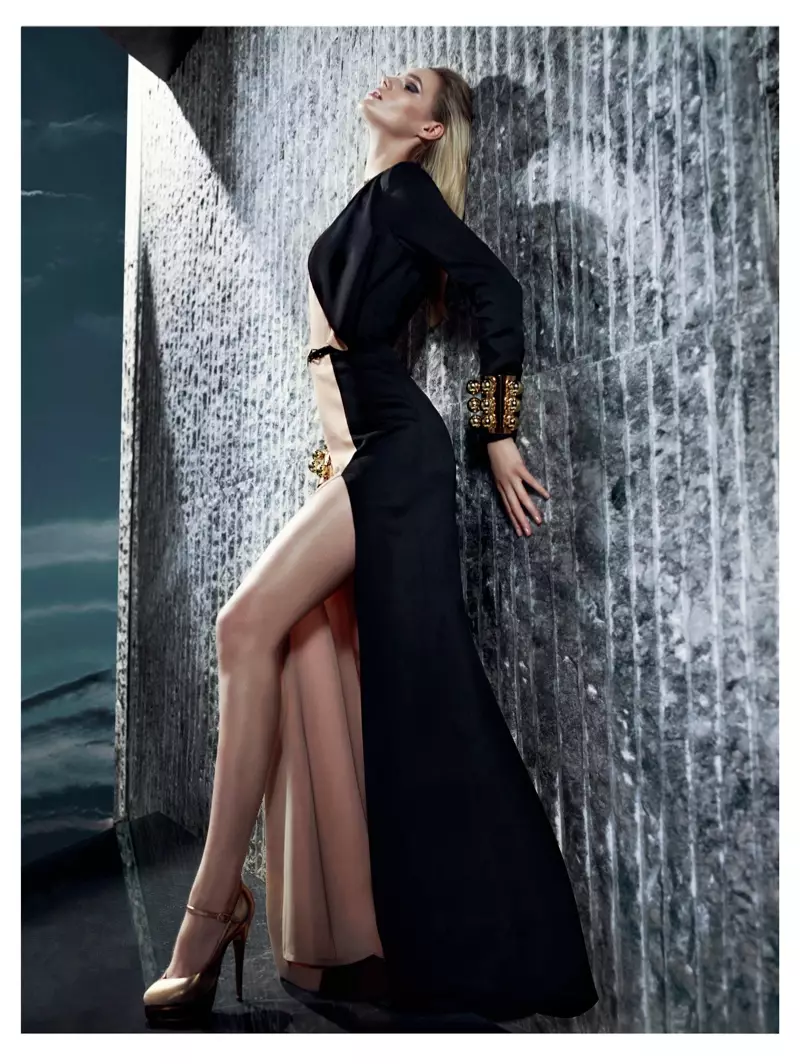 Juju Ivanyuk modelliert eleganten Stil für Gizia Herbst 2013 Anzeigen von Nihat Odabasi