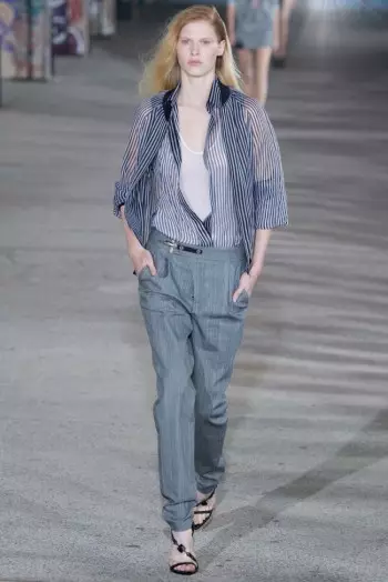 Anthony Vaccarello 去航海，2015 年春季的图形