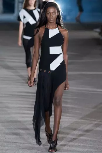 Anthony Vaccarello 去航海，2015 年春季的圖形