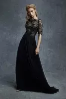 Awọn aṣọ ẹwu ala lati ọdọ Reem Acra's Pre-Fall 2015 Gbigba