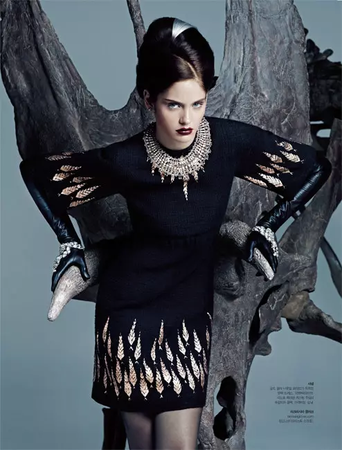 Heidi Mount Channels Daphne Guinness ho an'ny S Magazine Septambra 2012