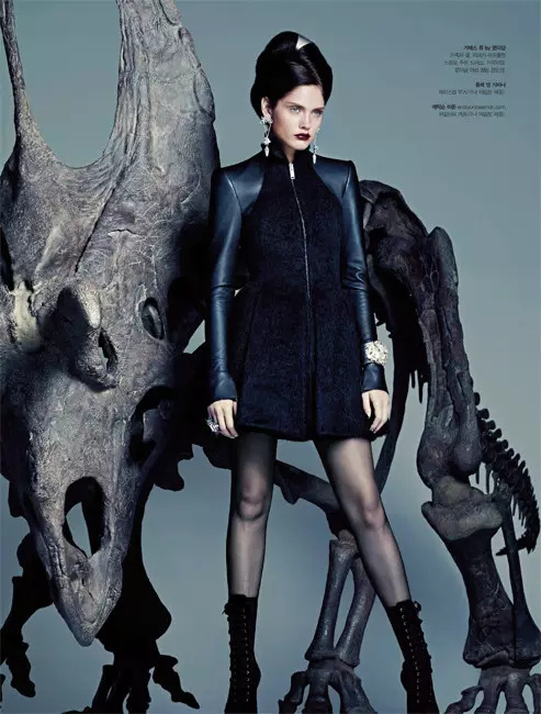 Heidi Mount Channels Daphne Guinness ho an'ny S Magazine Septambra 2012