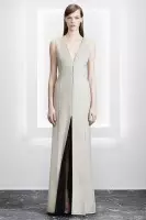 Jason Wu o Amohela Bold Minimalism bakeng sa Pre-Fall 2015