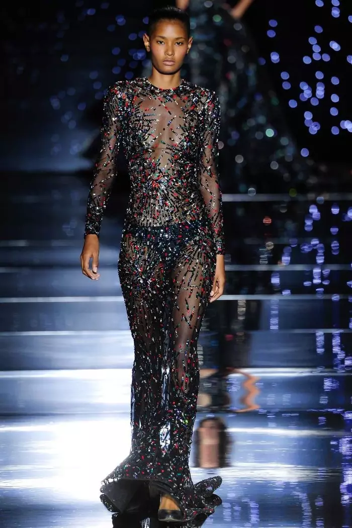 Zuhair Murad Musim Gugur 2015 Couture: Saat Bintang Keluar