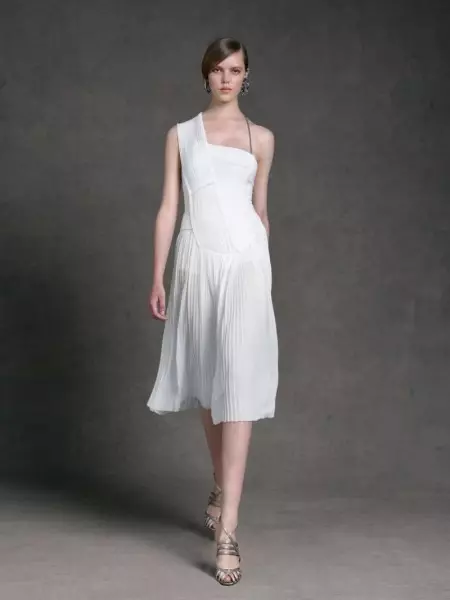 Donna Karan's Resort 2013 Collection tilbyr elegante stiler på dagtid