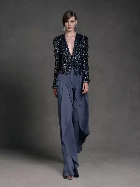 Donna Karan's Resort 2013 топтамасы талғампаз күндізгі стильдерді ұсынады